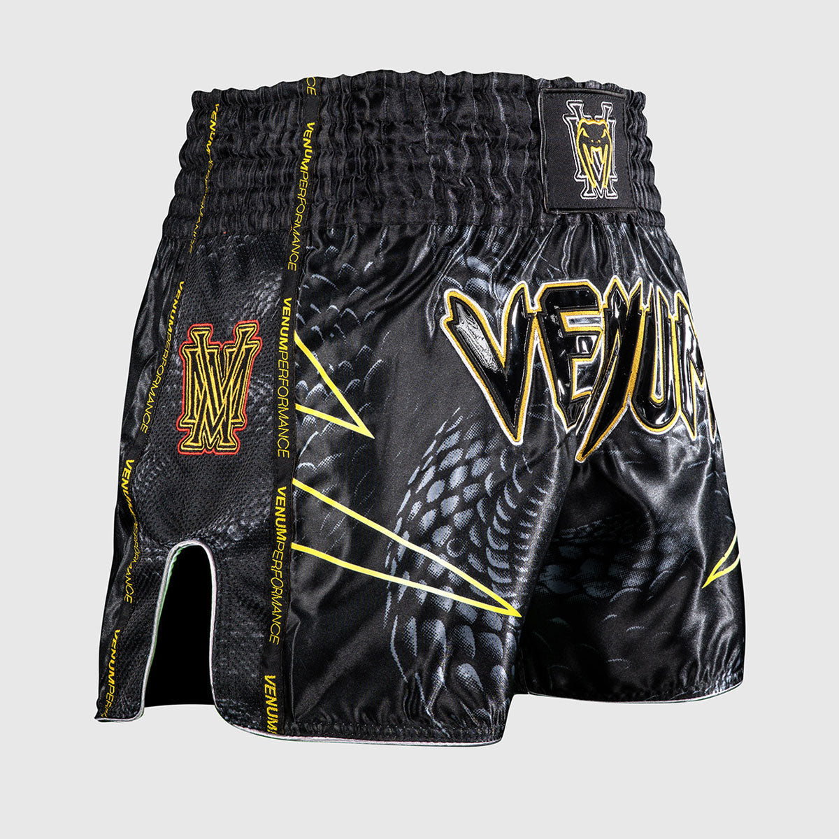 Venum Matupa Kick-Thai-Shorts Schwarz-Grau-Gold