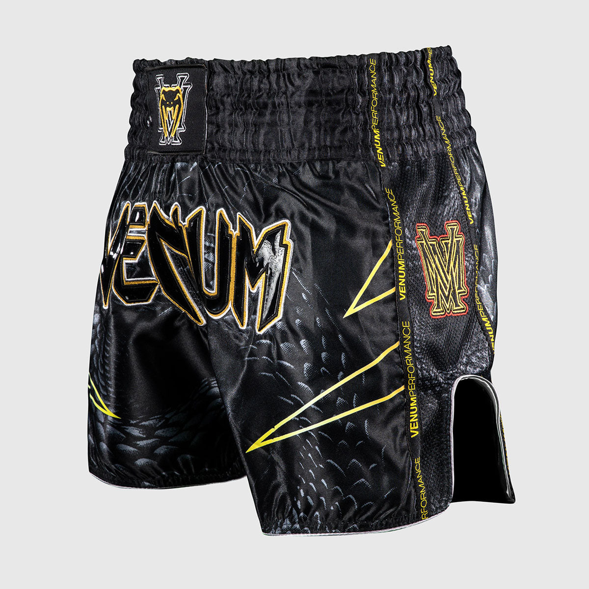 Venum Matupa Kick-Thai-Shorts Schwarz-Grau-Gold