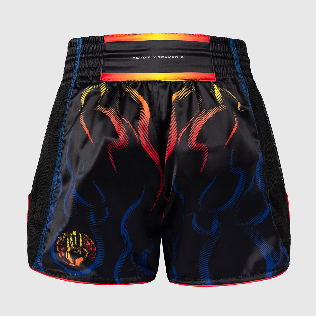 Venum Tekken 8 Yoshimitsu Kick-Thai-Shorts Schwarz-Orange