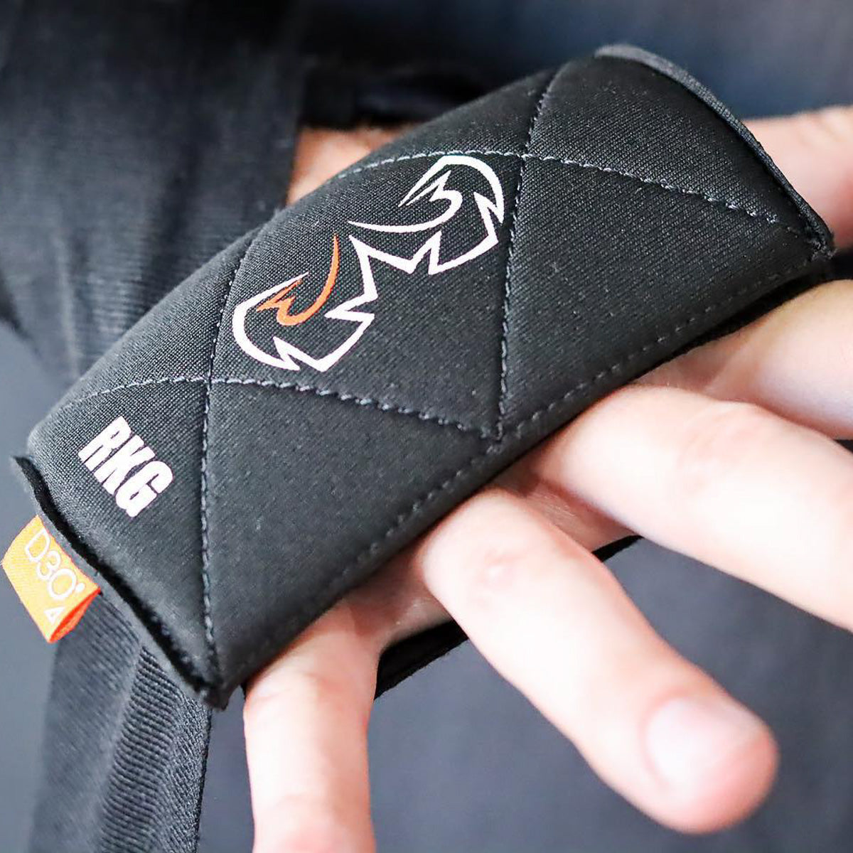 Knuckle pad Rival Intelli-Schock