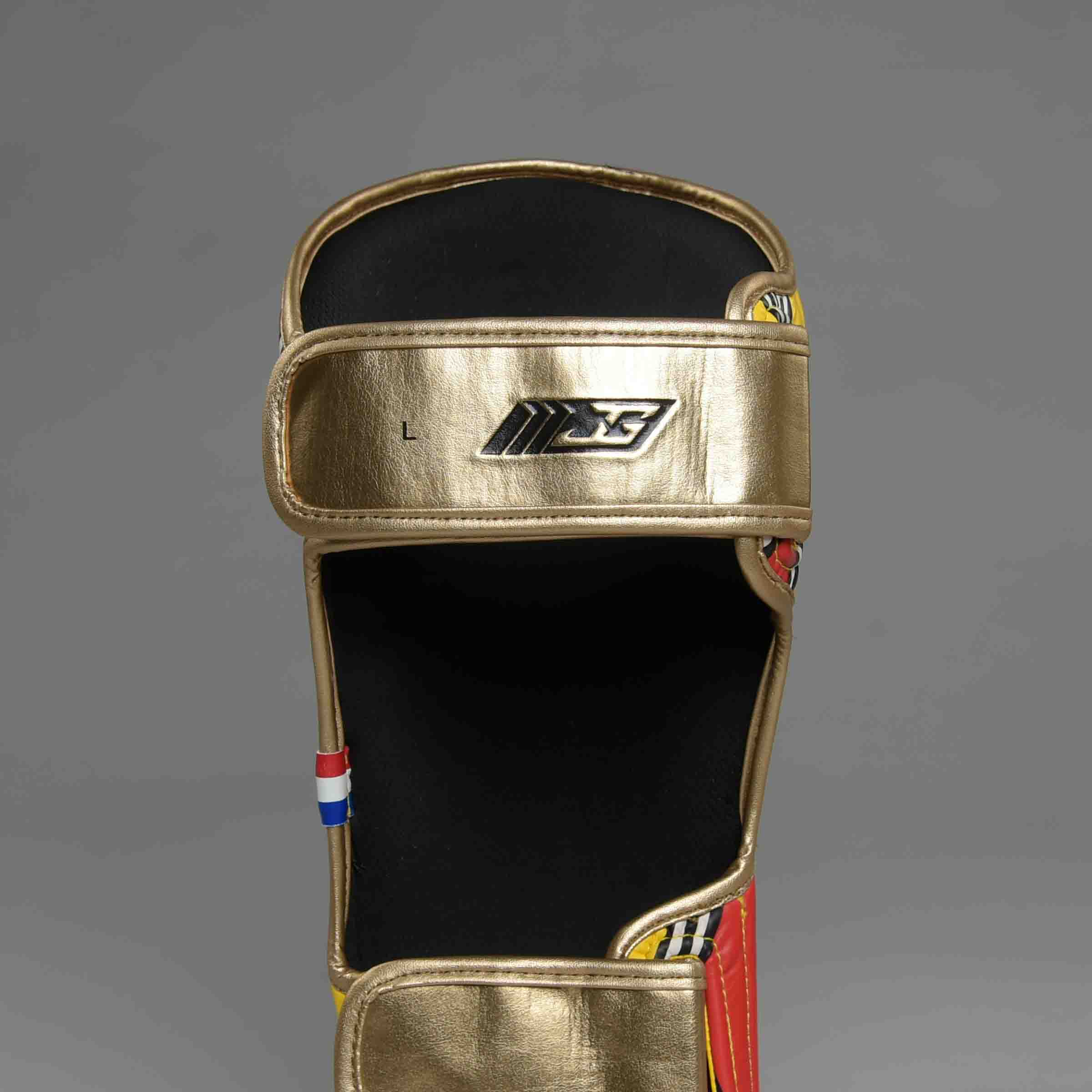 JOYAGEAR X POATAN CHAMPION SHINGUARDS