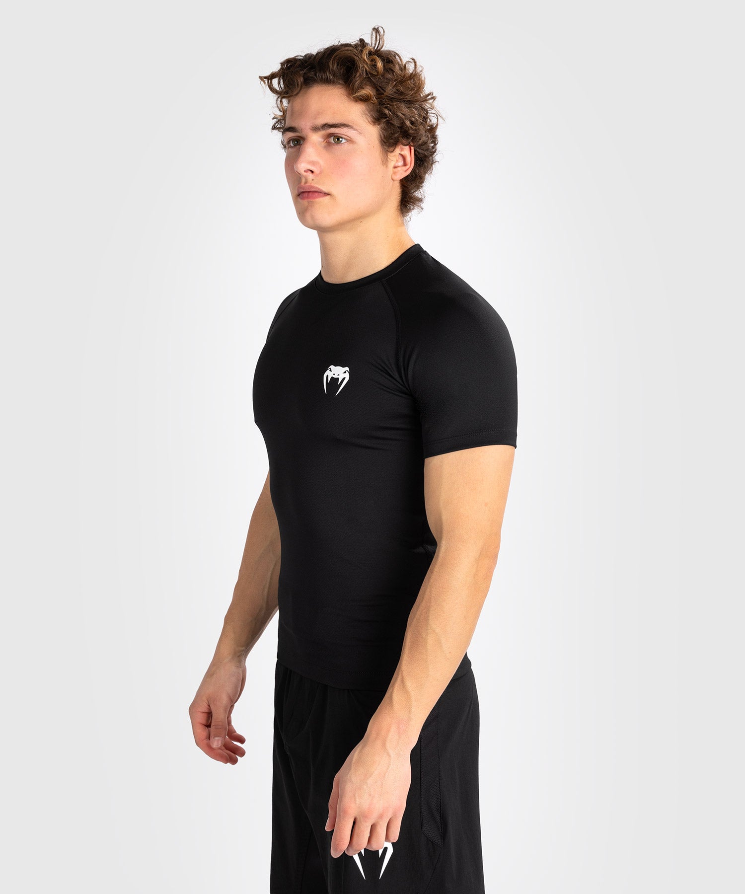 Venum Contender kurzärmelig