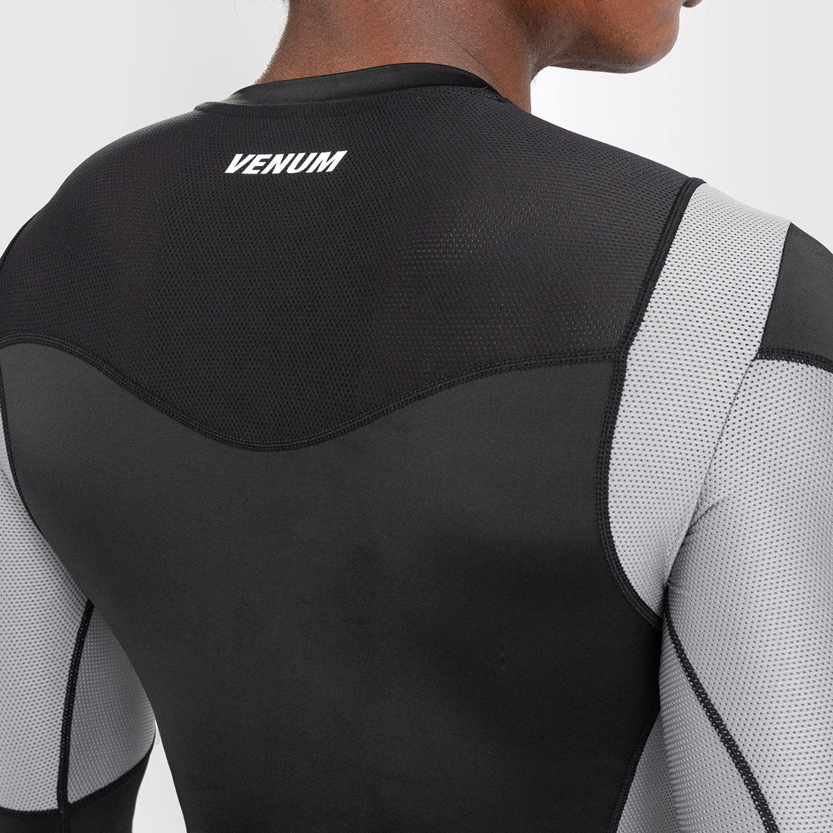 Venum Tempest Langarm Schwarz