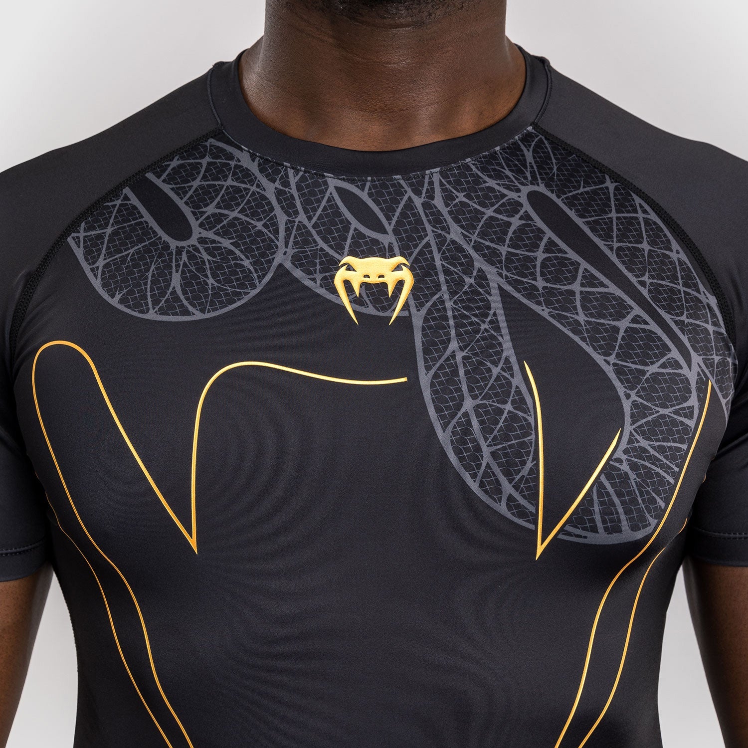 Venum Serpenti Rashguard Kurzarm Schwarz