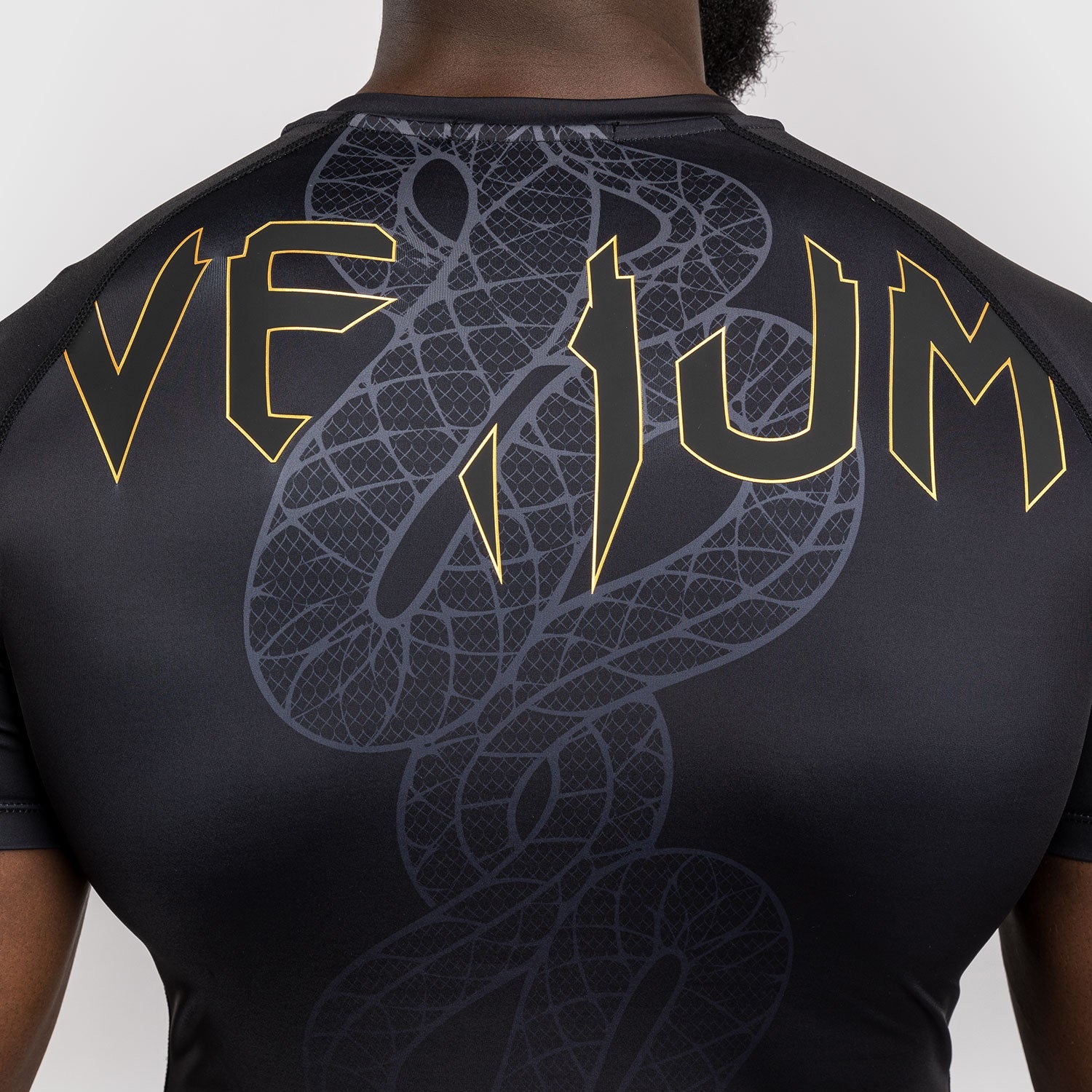 Venum Serpenti Rashguard Kurzarm Schwarz
