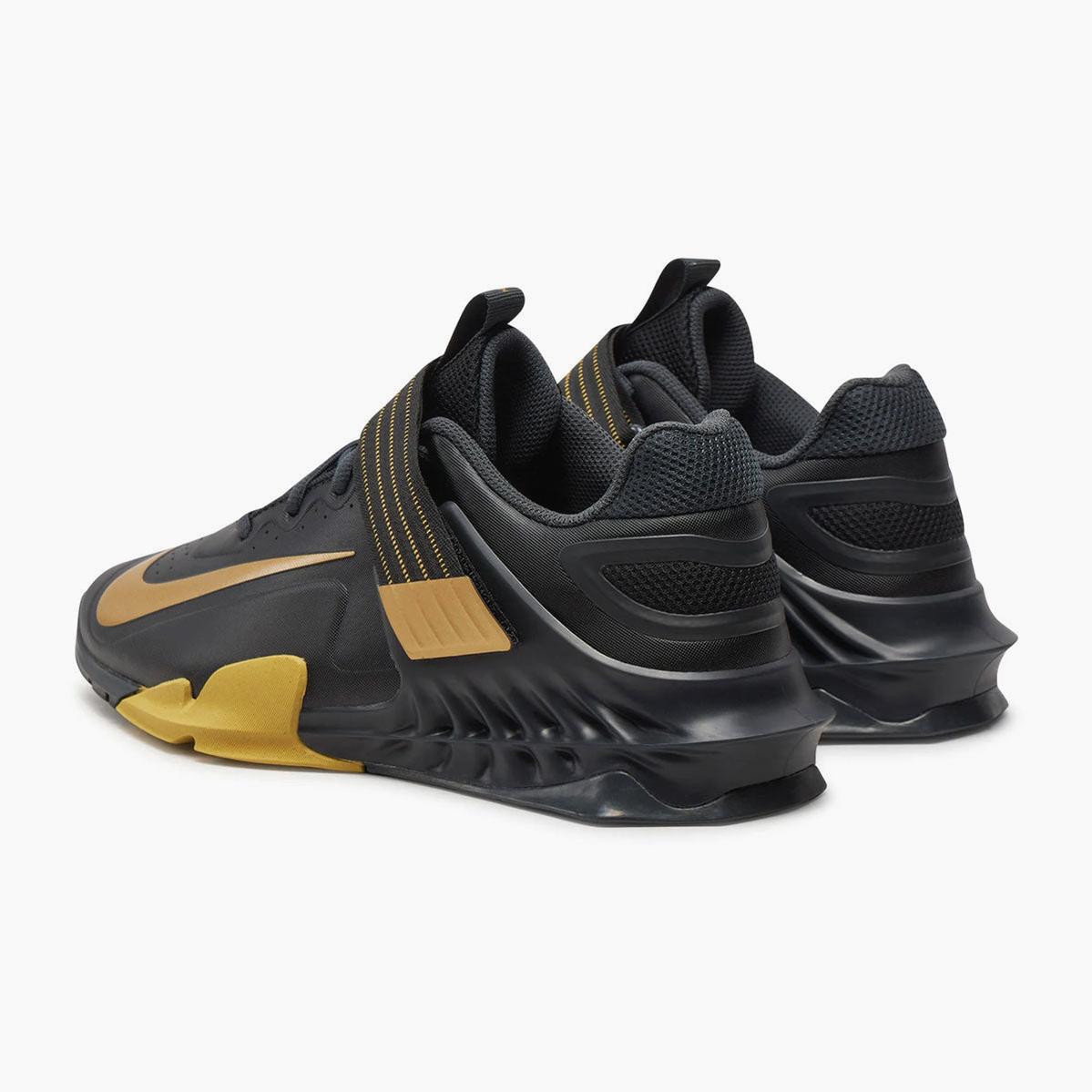Schuhe Training Nike Savaleos Schwarz-Gold