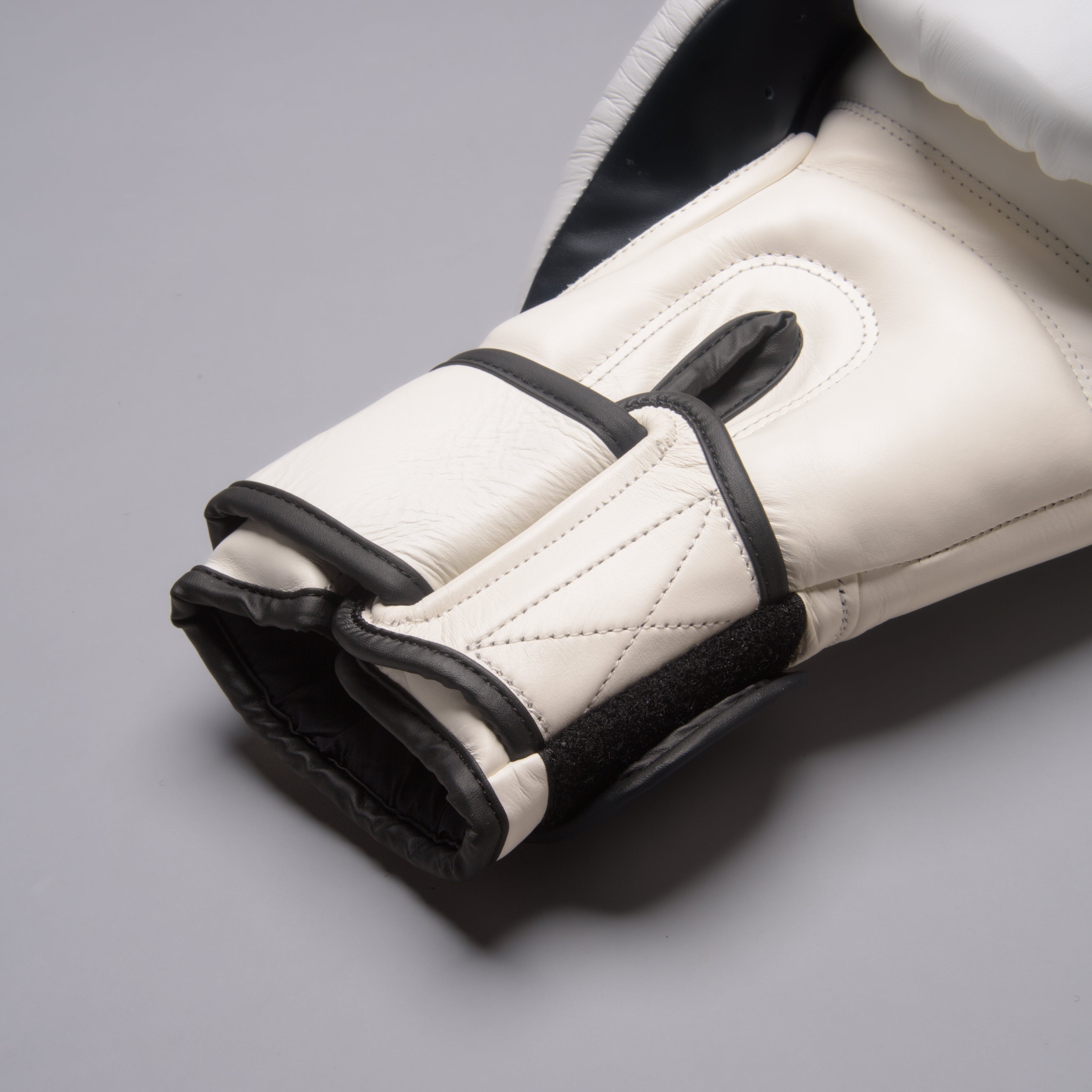 Joya Strike (Kick) Boxing Gloves - White
