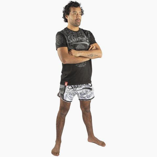 T-Shirt 8 Weapons Yantra Schwarz