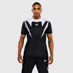 Venum Attack 90 Dry-Tech Schwarz-weiß