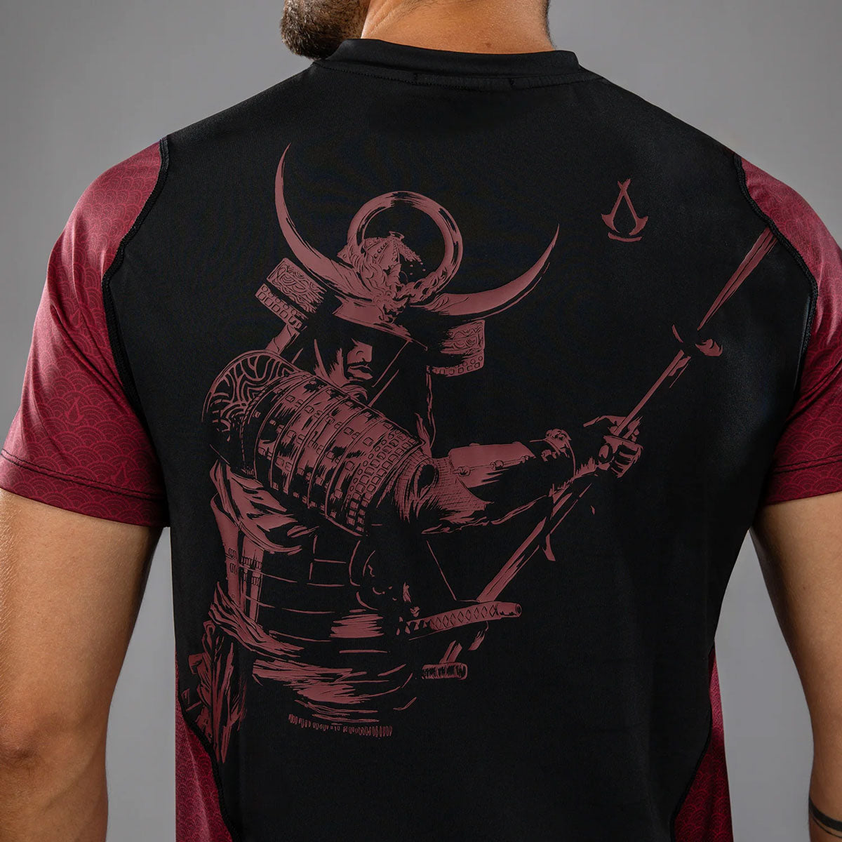 Venum Assassin's Creed Shadows Dry-Tech Rot-schwarz