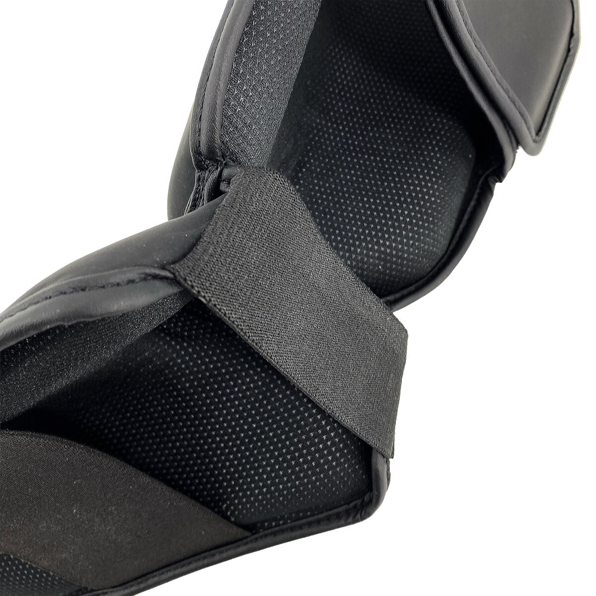 adidas Shin Instep Guard black/white