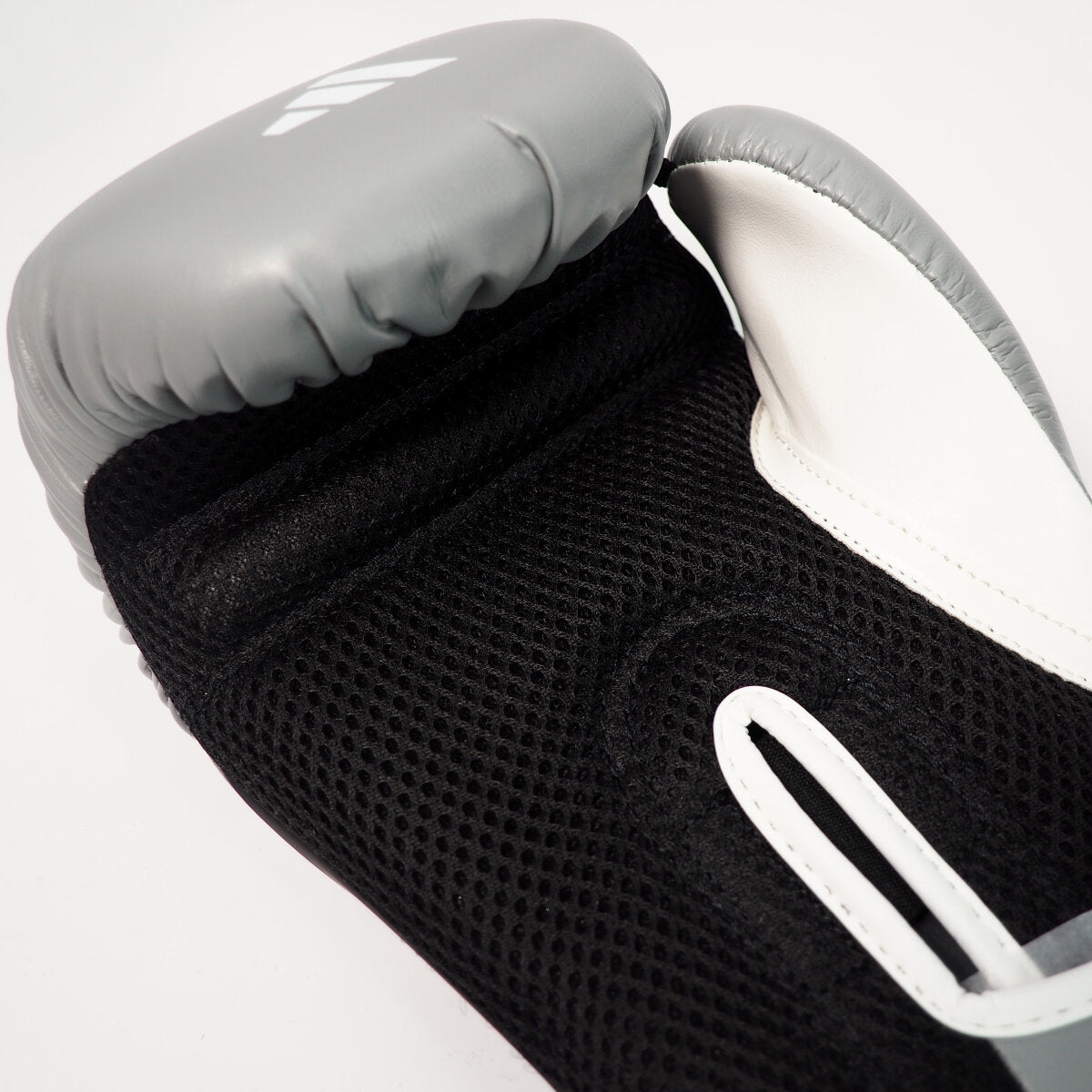 adidas Speed Tilt 200 silver/white