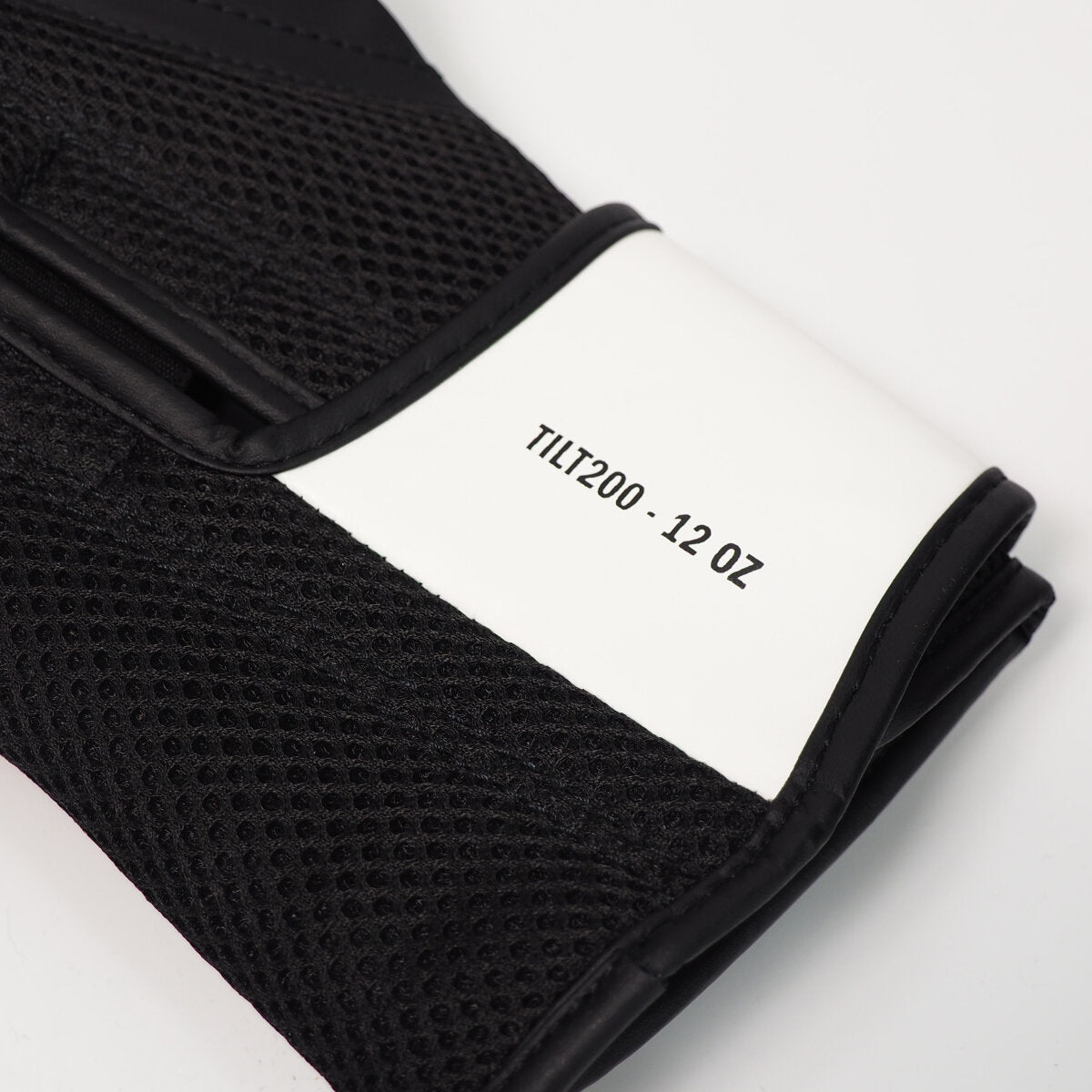 adidas Speed Tilt 200 white/black