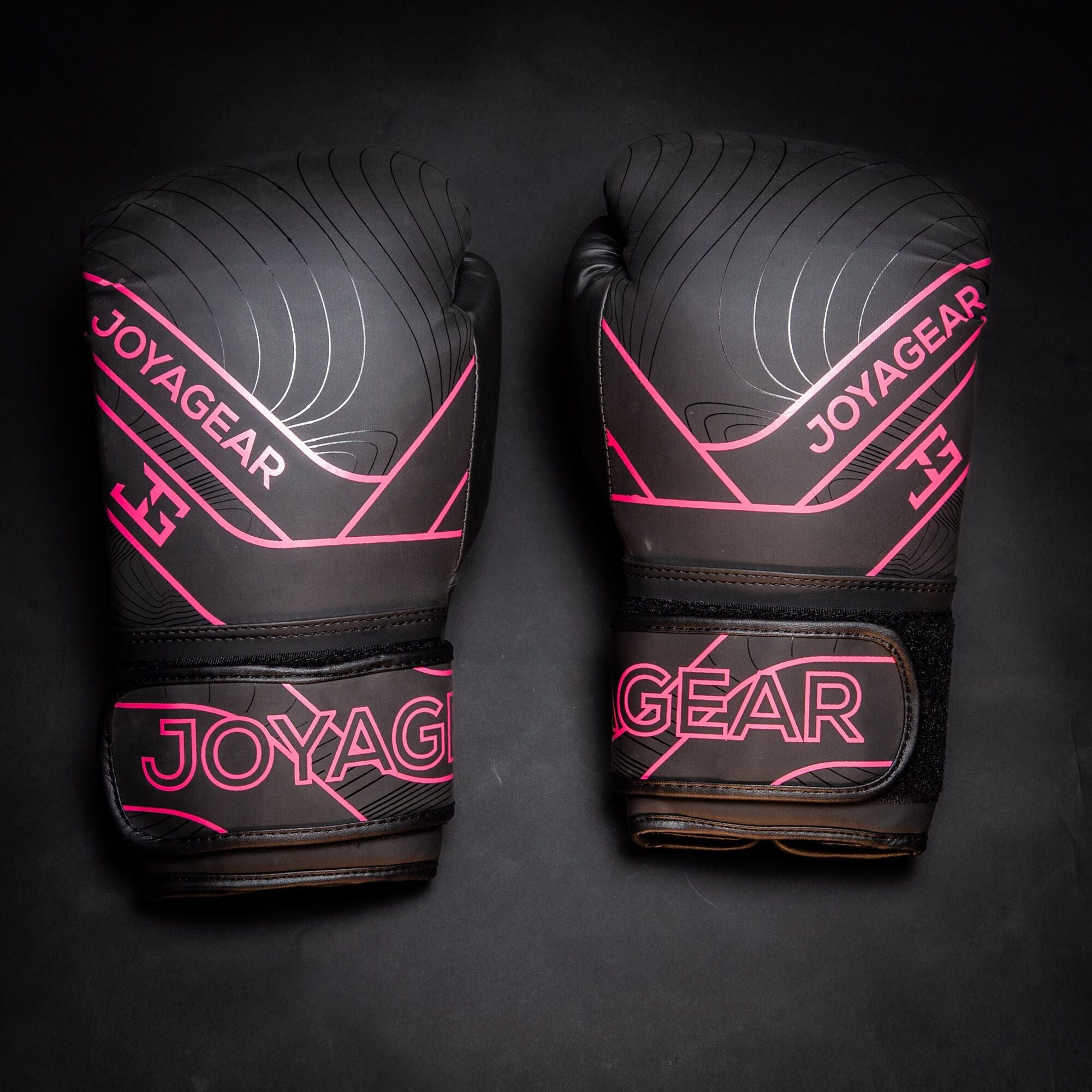 Joya ESSENTIAL Boxing Gloves - Black/Pink