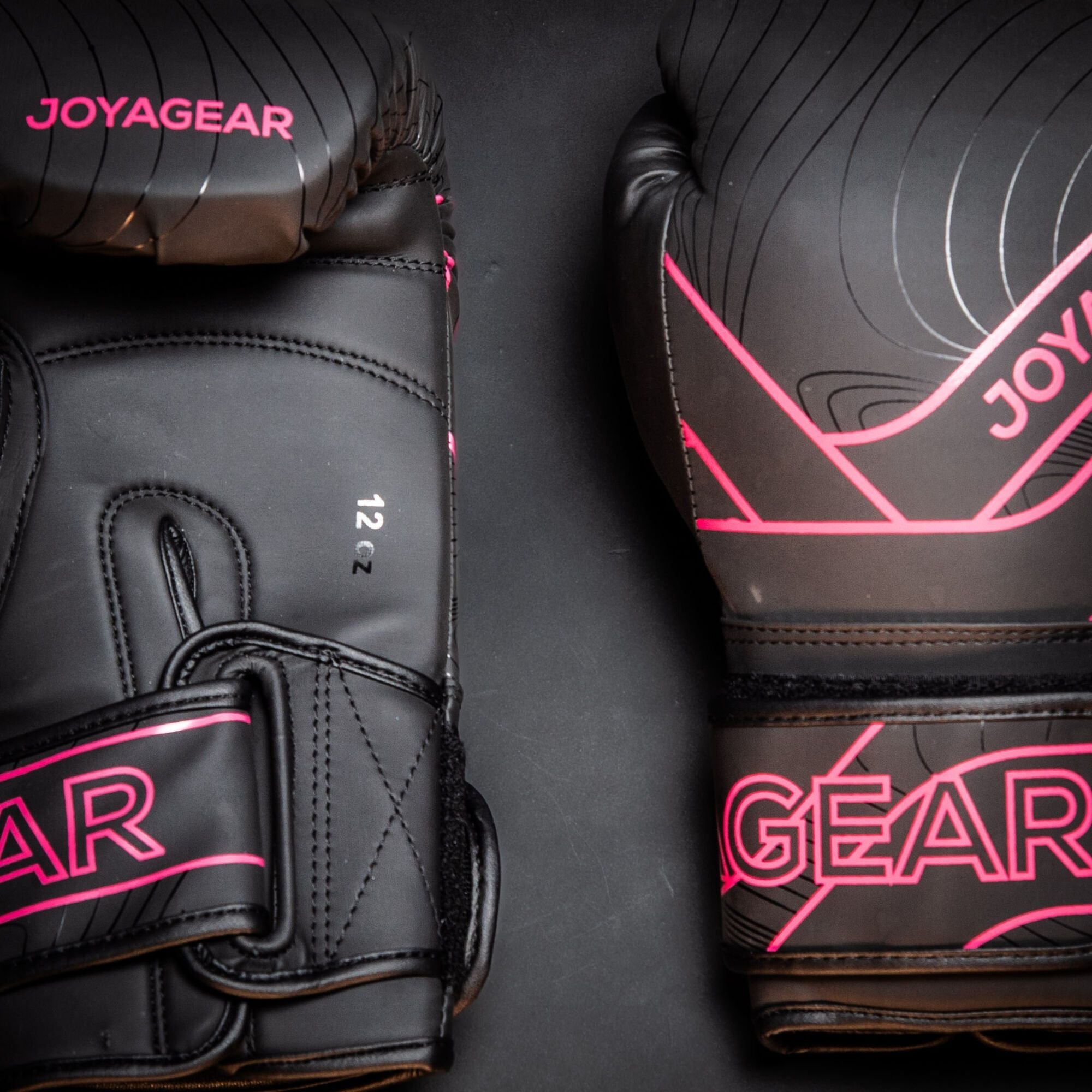 Joya ESSENTIAL Boxing Gloves - Black/Pink