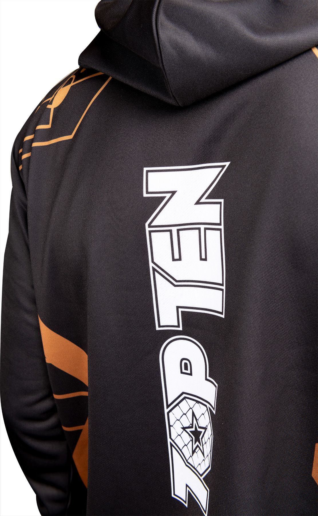 Hoodie „BRAVE“