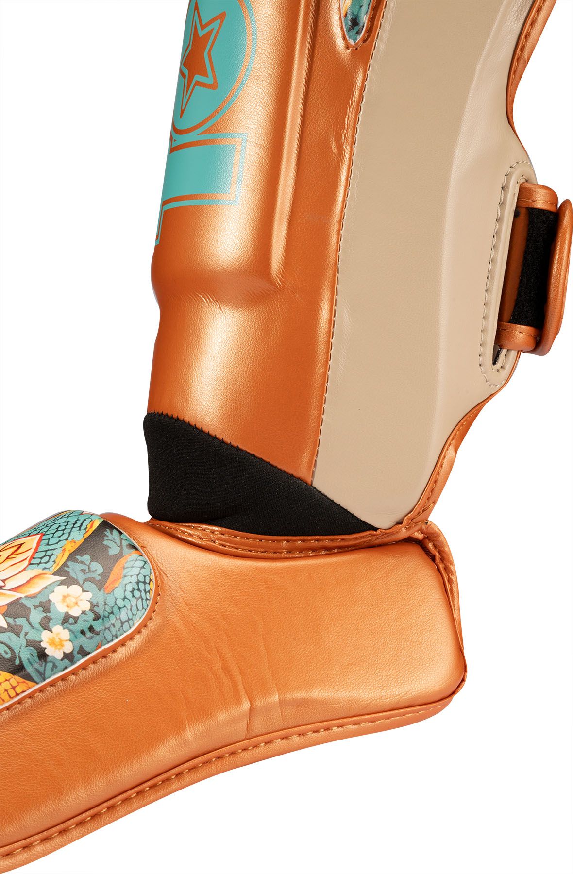 Schienbein- und Spannschutz „Ryu del Mar“