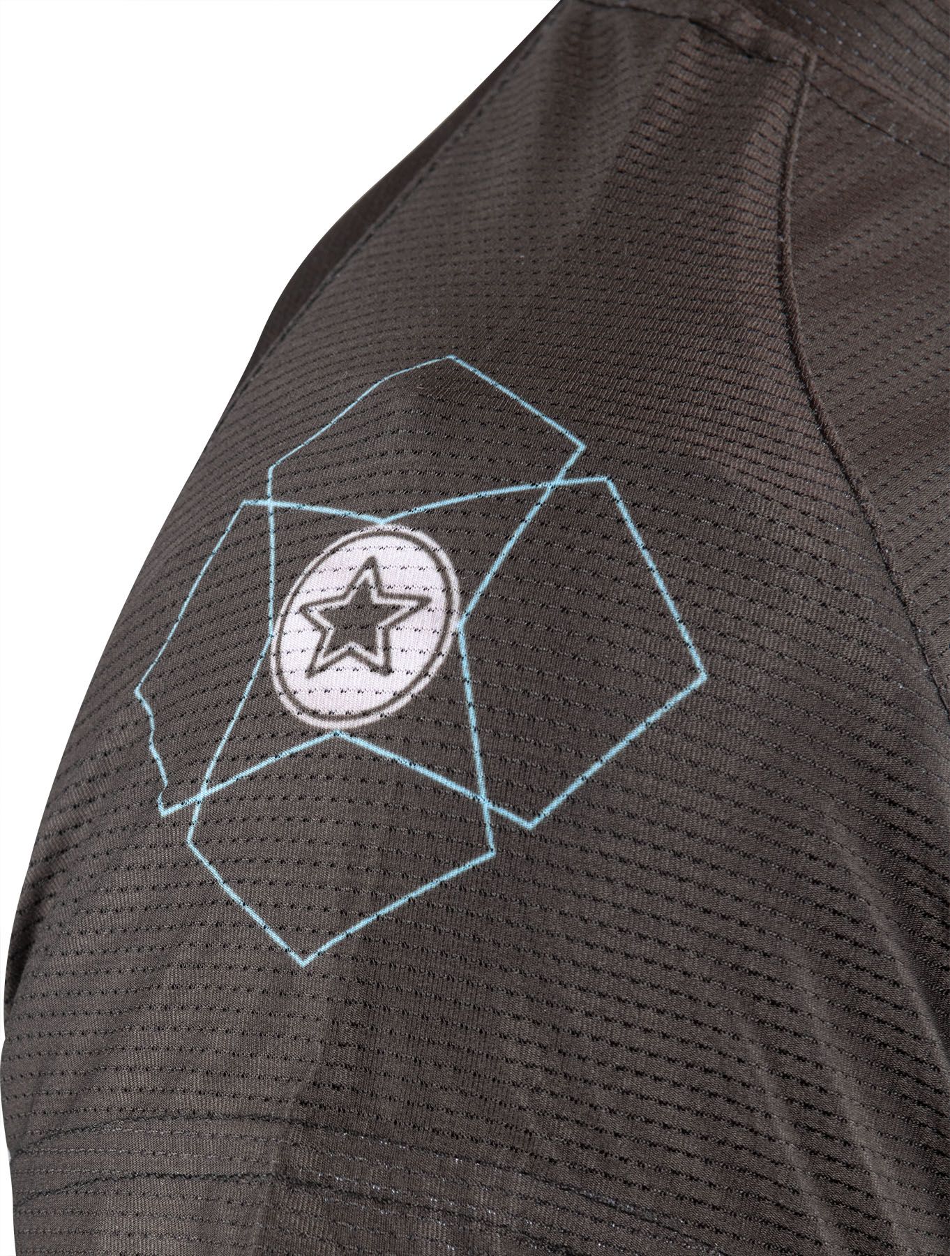 T-Shirt „Superior“